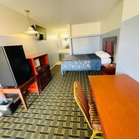 Americas Best Value Inn Jay Exterior photo